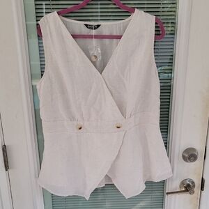 NWOT White Sleeveless Wrap Top Sz XL Shirred Waist with Button Detail
